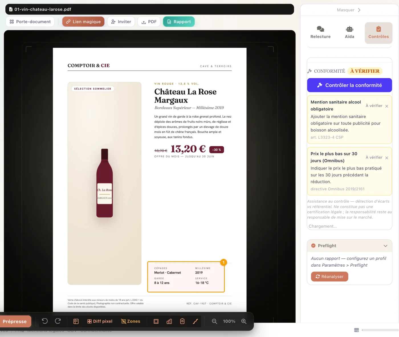 Panneau Contrôles Note+ sur une étiquette vin : verdict « À vérifier » avec deux écarts réels détectés — mention sanitaire alcool obligatoire (art. L3323-4 CSP) et prix le plus bas sur 30 jours (directive Omnibus 2019/2161)